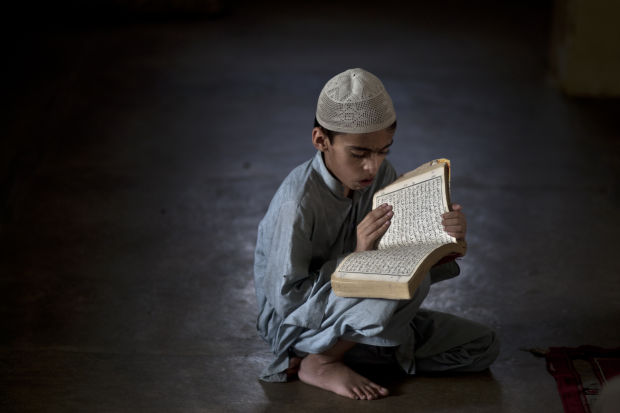 AP top photos: 10 things to see